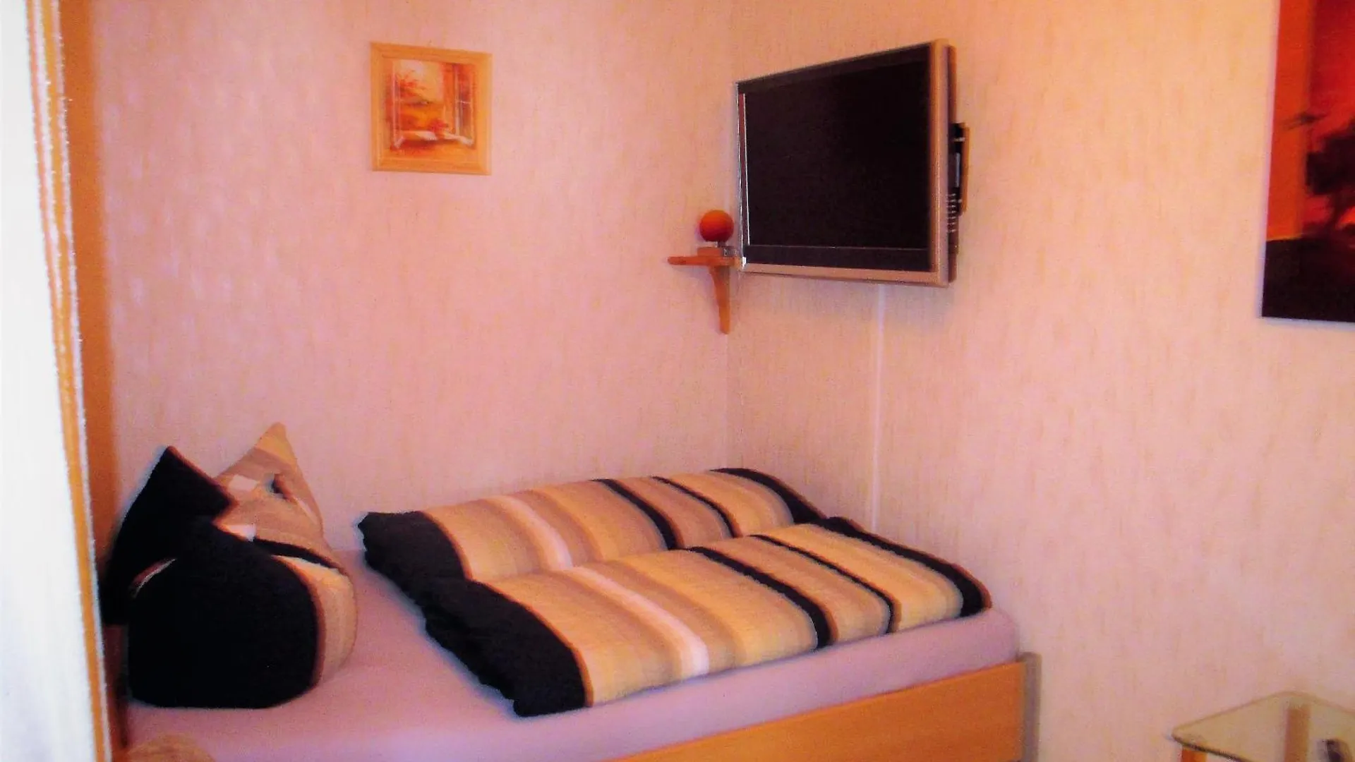 Grosse Wohnung In Weissenstadt 0*,